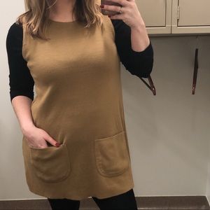 Zaraknit sleeveless tan dress with front pockets
